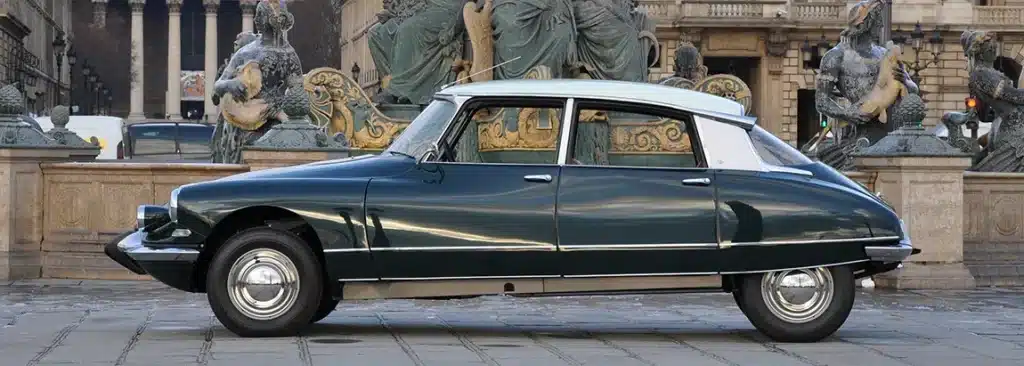 voiture de collection la DS : faite votre carte grise en ligne rapidement